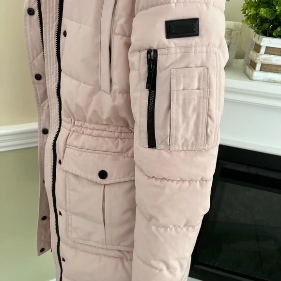 BCBGMaxAzria Pink Hooded Puffer Black Details Winter Coat Jacket XS - Picture 3 of 16